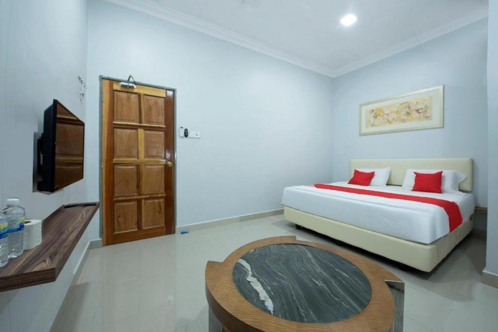 Oyo 90234 Sungai Rengit City Resort 2 Kampung Sungai Rengit Extérieur photo