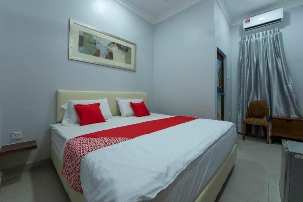 Oyo 90234 Sungai Rengit City Resort 2 Kampung Sungai Rengit Extérieur photo